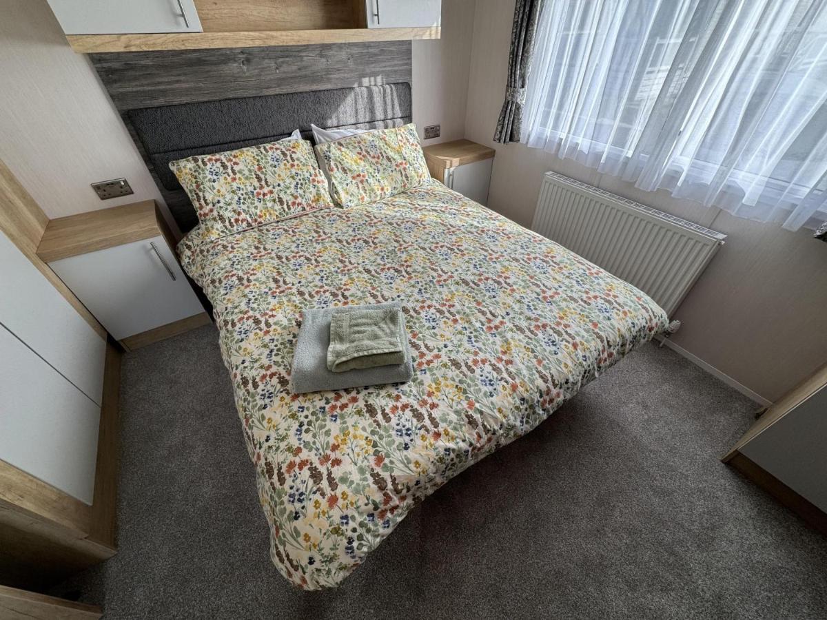 Beautiful 2-bed Apartment *